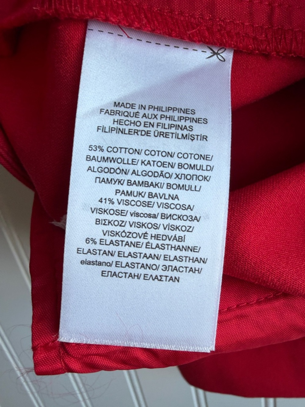 Lauren Ralph Lauren Red Tailored Bermuda Shorts - Picture 8 of 9